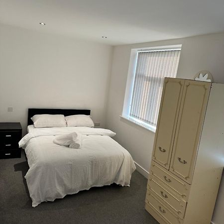 2 Bedroom Apartment In Doncaster City Centre Exteriör bild