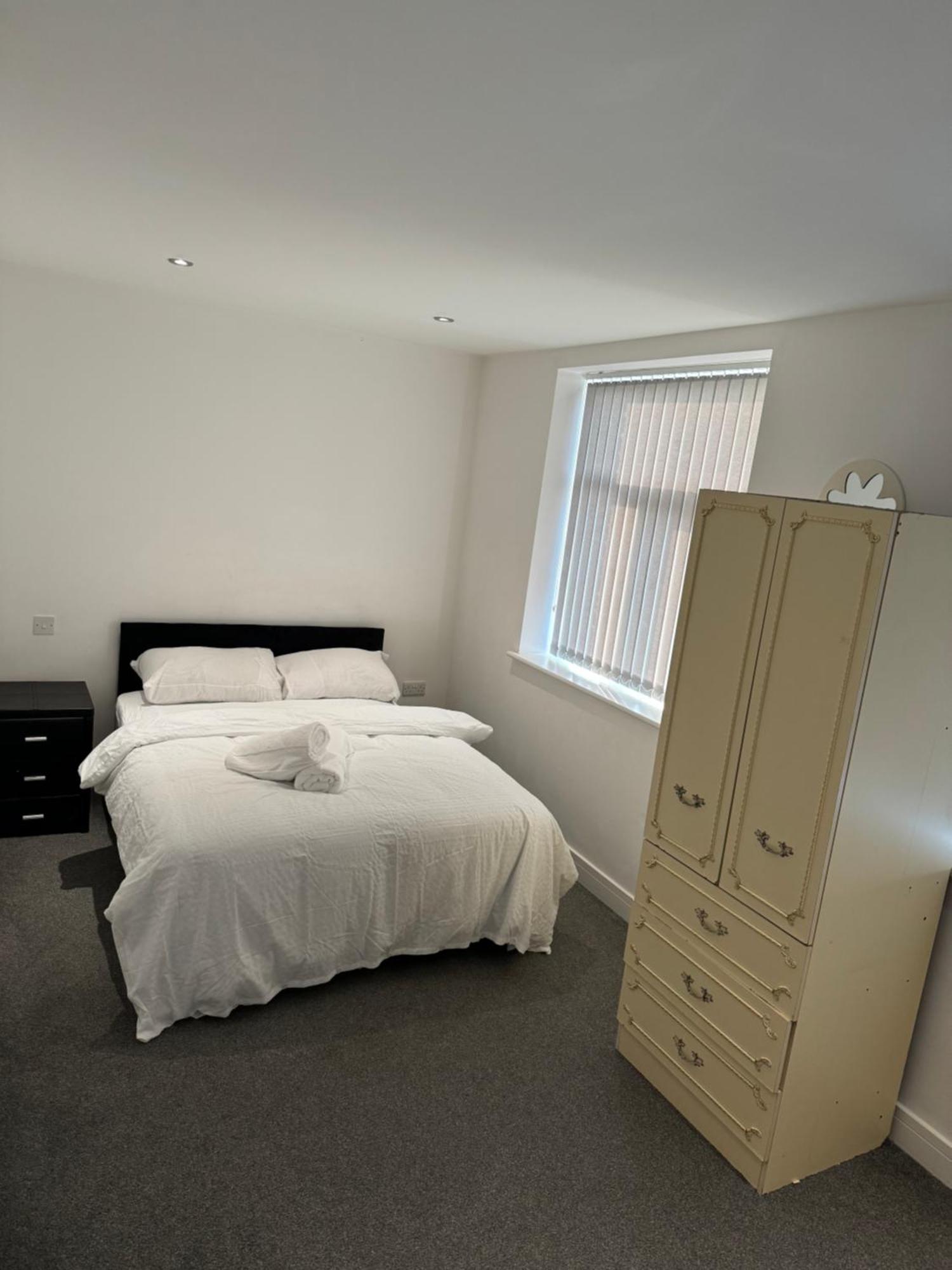 2 Bedroom Apartment In Doncaster City Centre Exteriör bild
